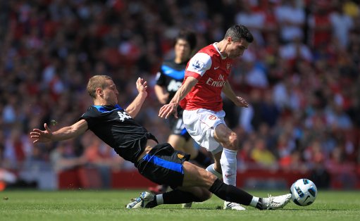 两位关键投 两位关键投